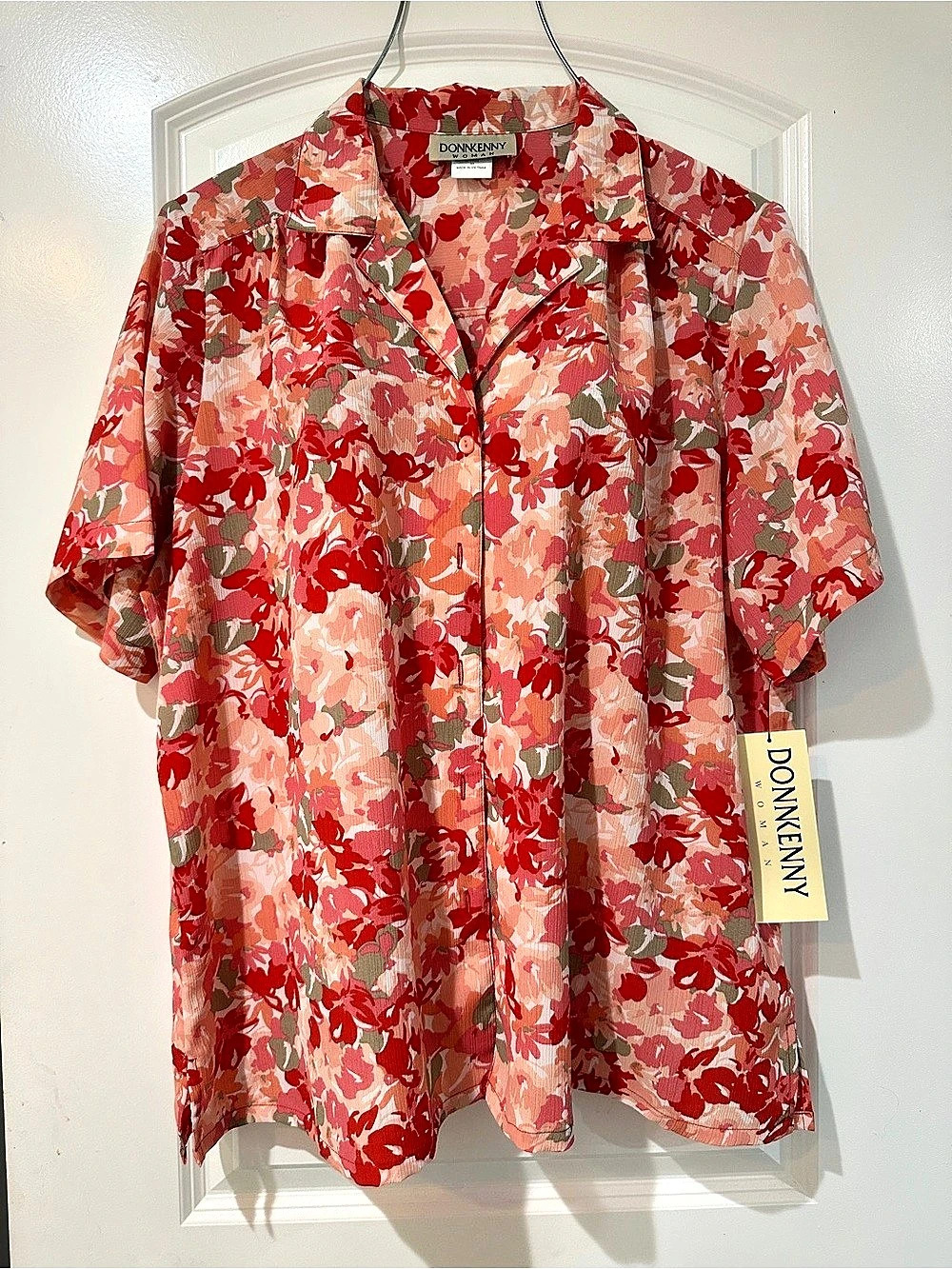 DONNKENNY Women’s NWT Floral Button Down Blouse Shirt Pink Red Plus 2X